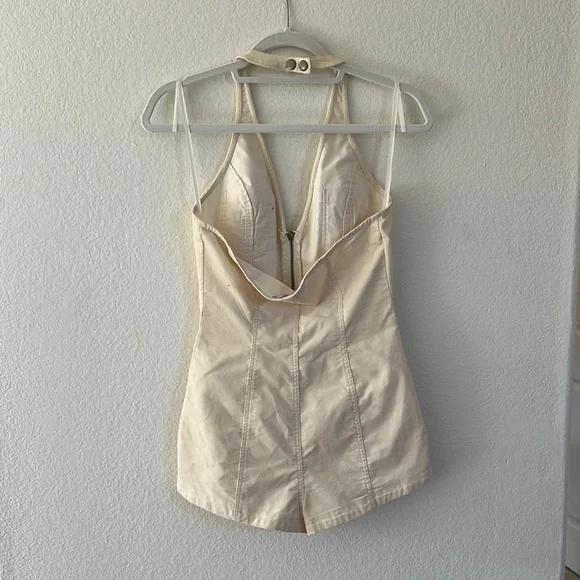 Urban Outfitters Cory Corduroy Halter Romper - Picture 3 of 4